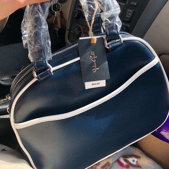 Brandy Melville Handbags - Brandy Melville Purse